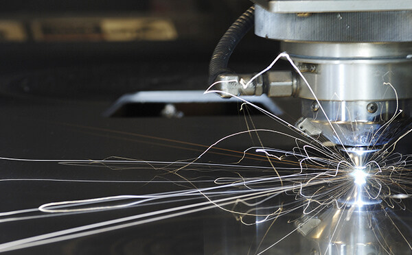 激光焊接設(shè)備的特點(diǎn)和優(yōu)點(diǎn)